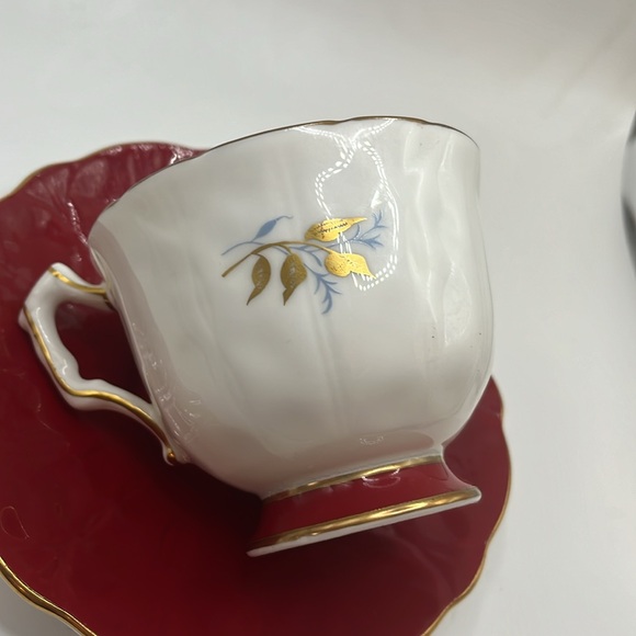 Vintage Aynsley teacup & saucer set - Picture 5 of 8